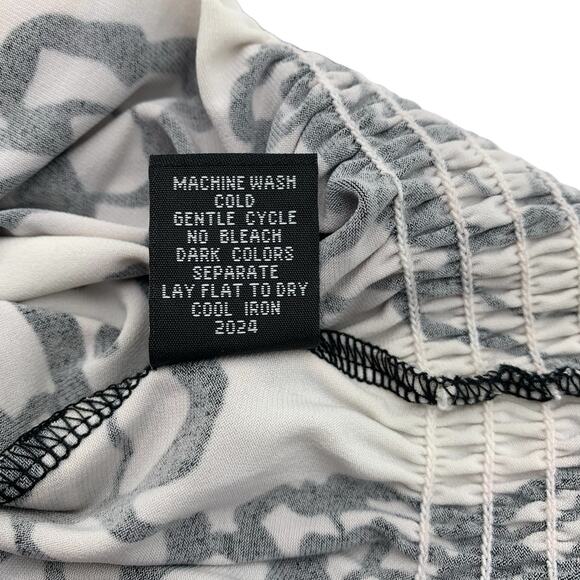 Rafaella Blouse Women's Medium Black & White Allover Print Cinched Waist Stretch - Picture 5 of 9